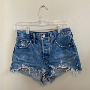 501 Levi’s Jean Shorts Darkwashed Women’s